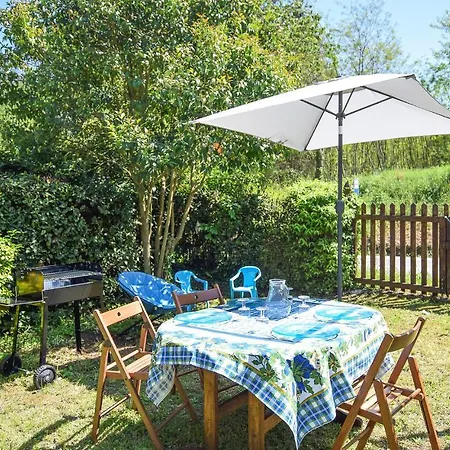 Casa vacanze 2 Bedroom Amazing In Massarosa
